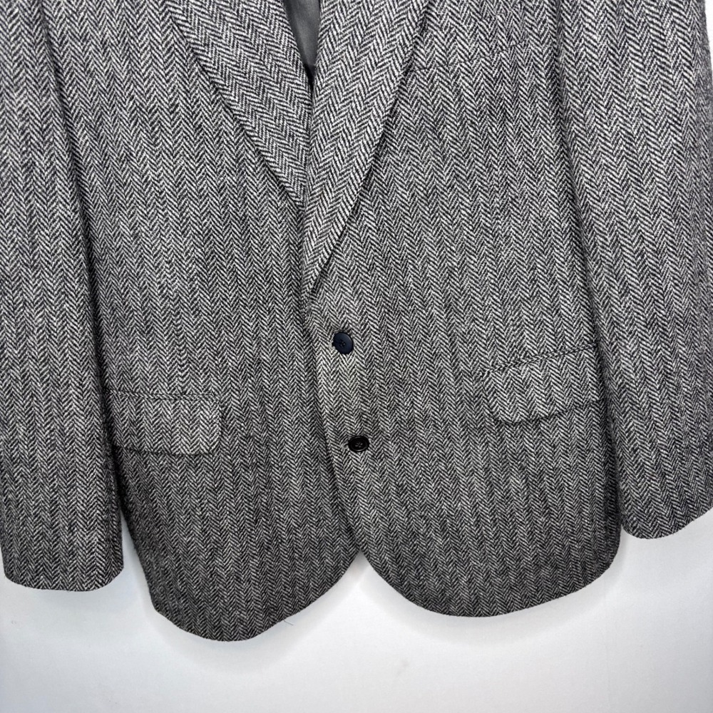Gray Herringbone Blazer - image 4